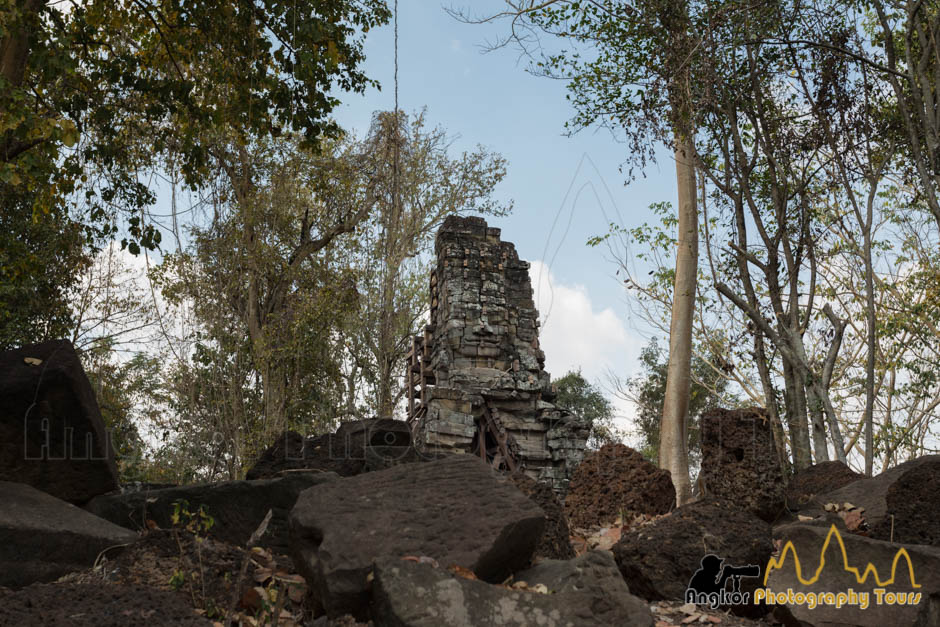 face tower Banteay chhmar satellite temple