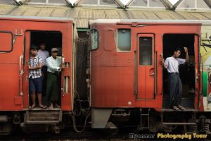 yangon photowalk circular train