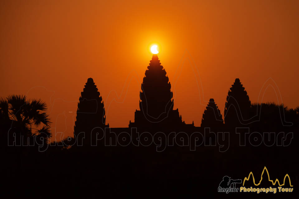 angkor wat solar eclipse