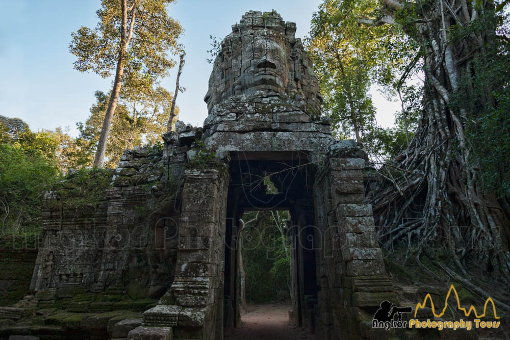 ta phrom temple northern gopura