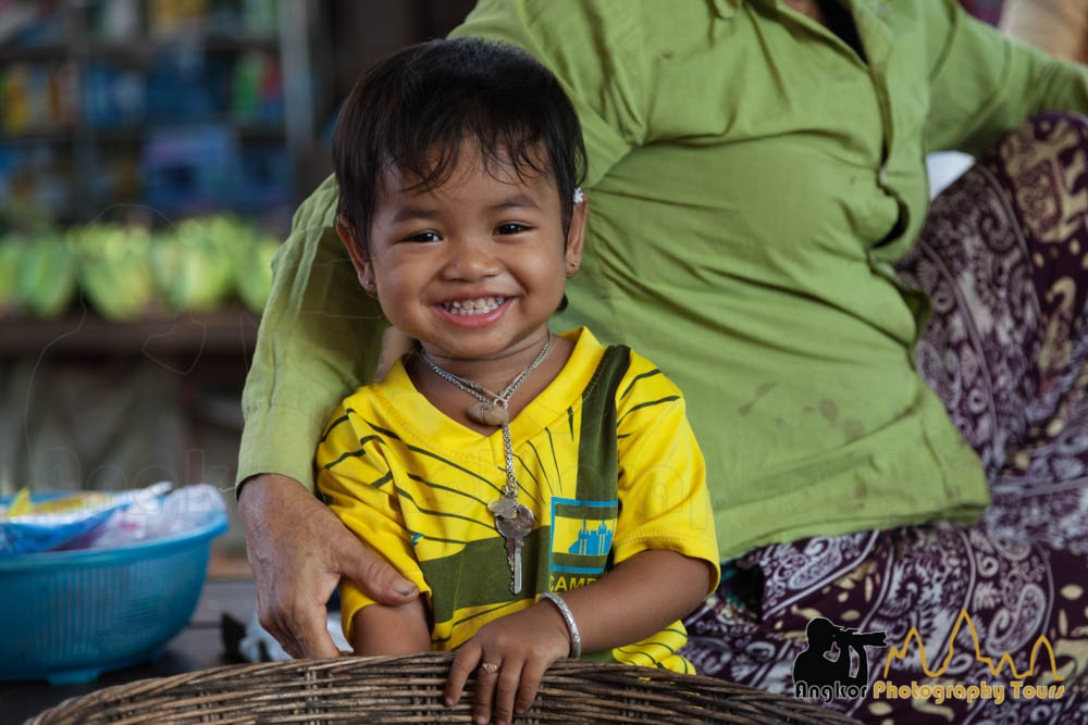 happy kid cambodia market siem reap
