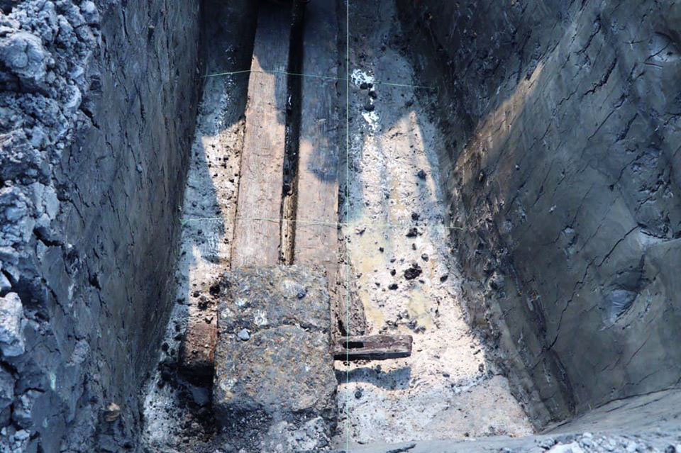 angkor wat discovery wooden beams