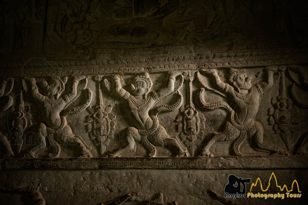 garudas-holding-heavens-angkor-wat