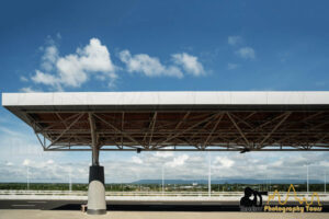 sai-airport-kuken-mountains